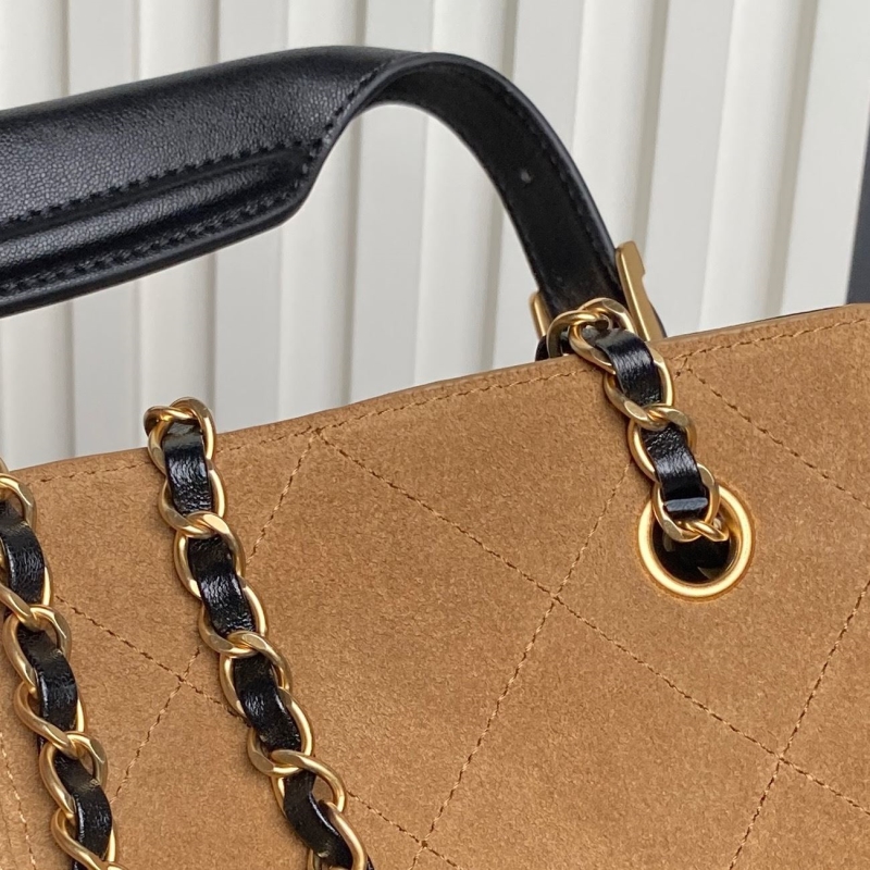 Ch**el hobo bags
